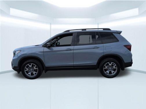 Sonic Gray Pearl 2023 Honda Passport AWD TrailSport