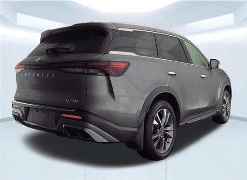 2022 INFINITI QX60 Luxe