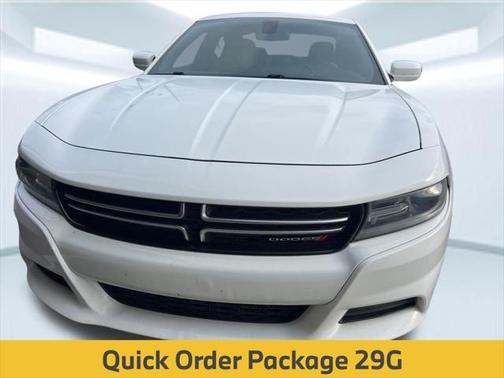 2016 Dodge Charger SE