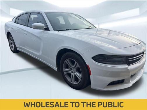 2016 Dodge Charger SE
