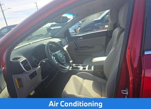 Hyper Red 2022 Kia Sportage LX