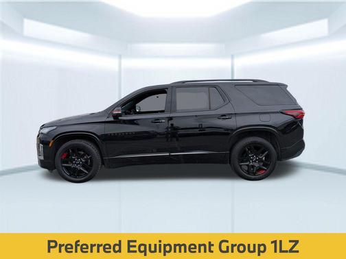 Mosaic Black Metallic 2023 Chevrolet Traverse Premier