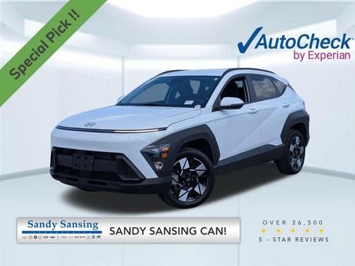 Atlas White 2024 Hyundai KONA SEL