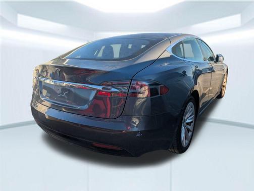 2018 Tesla Model S 75D