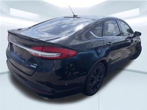 SHADOW BLACK 2018 Ford Fusion SE