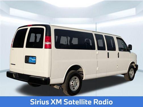 2024 Chevrolet Express 3500 LS