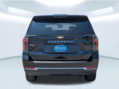 2025 Chevrolet Suburban LS