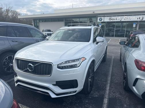 2018 Volvo XC90 T5 R-Design