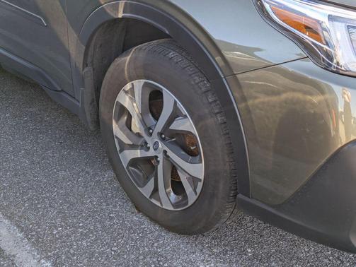 2022 Subaru Outback Touring XT