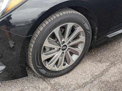 Phantom Black 2015 Hyundai SONATA Sport
