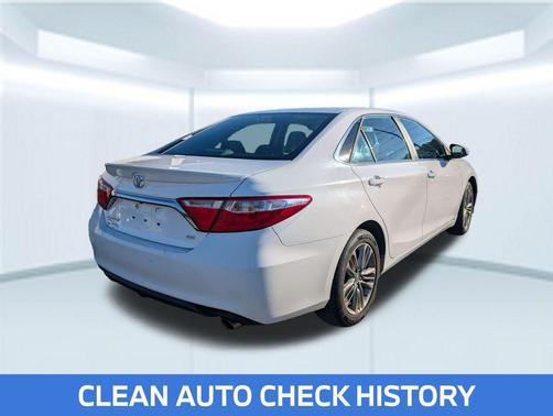 2017 Toyota Camry XLE