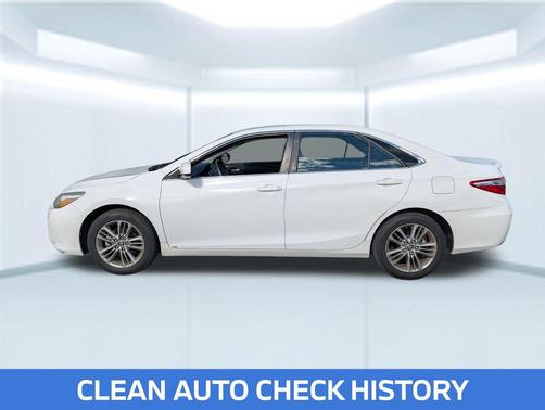 2017 Toyota Camry XLE