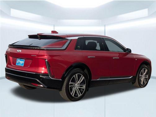 2024 Cadillac LYRIQ Luxury