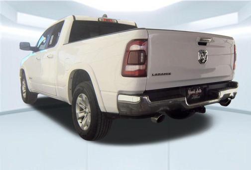 Bright White Clearcoat 2020 RAM 1500 Laramie