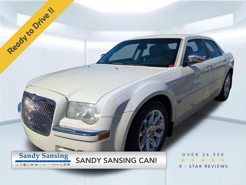 2005 Chrysler 300C Base