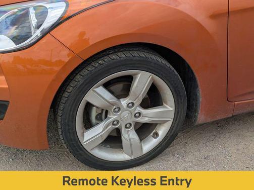 2013 Hyundai Veloster Base