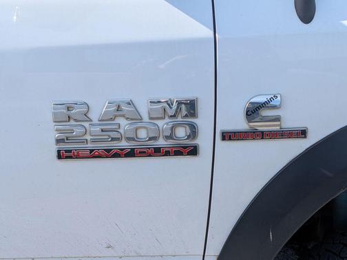 2018 RAM 2500 Tradesman Crew Cab 4x4 6'4' Box