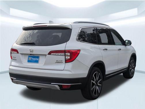 2022 Honda Pilot AWD Elite