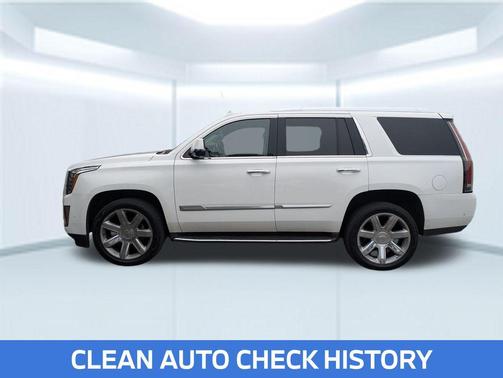 2017 Cadillac Escalade Luxury