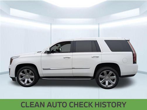 2017 Cadillac Escalade Luxury