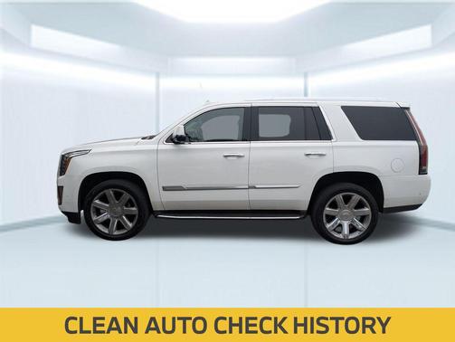 2017 Cadillac Escalade Luxury