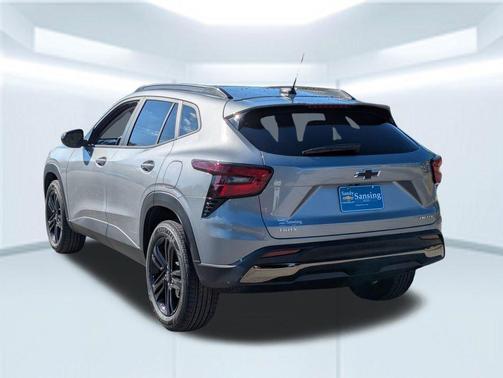Sterling Gray Metallic 2026 Chevrolet Trax FWD ACTIV
