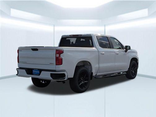Summit White 2026 Chevrolet Silverado 1500 RST