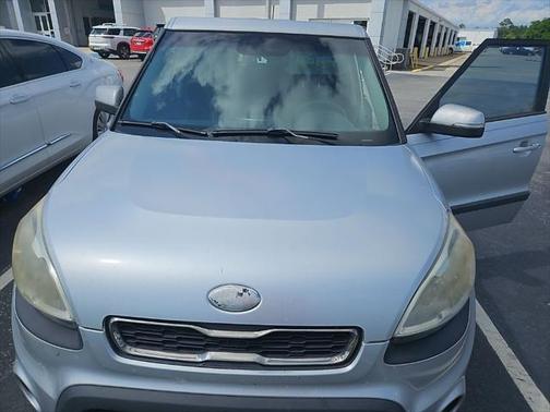 2013 Kia Soul +