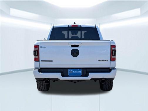 Bright White Clearcoat 2022 RAM 1500 Big Horn/Lone Star