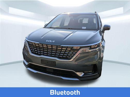 2022 Kia Carnival SX