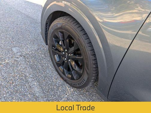 2022 Kia Carnival SX