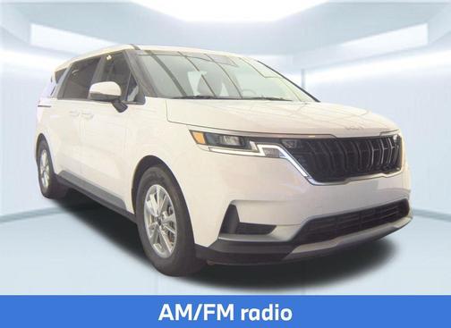 Snow White Pearl 2024 Kia Carnival LX
