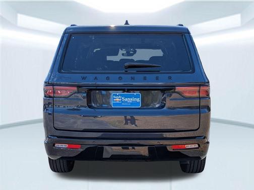 2023 Jeep Wagoneer Series II Carbide 4x2