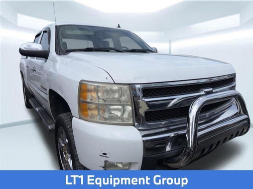 Summit White 2011 Chevrolet Silverado 1500 LT