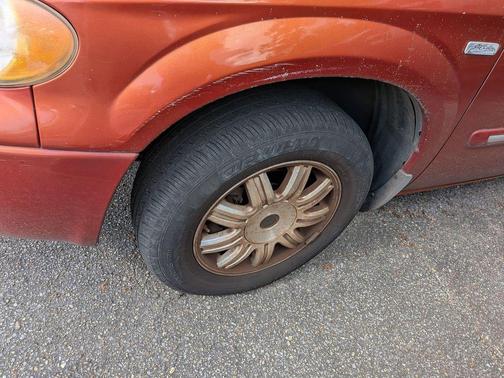 2006 Chrysler Town & Country Touring