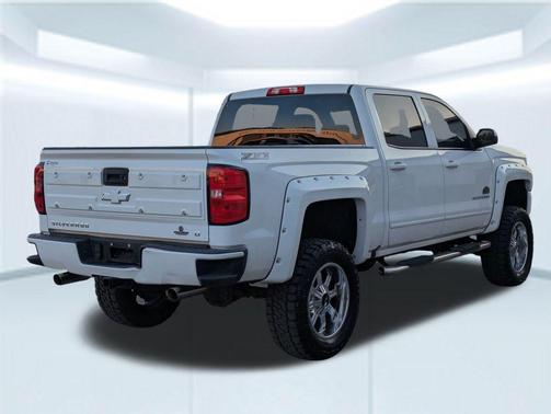 2017 Chevrolet Silverado 1500 2LT