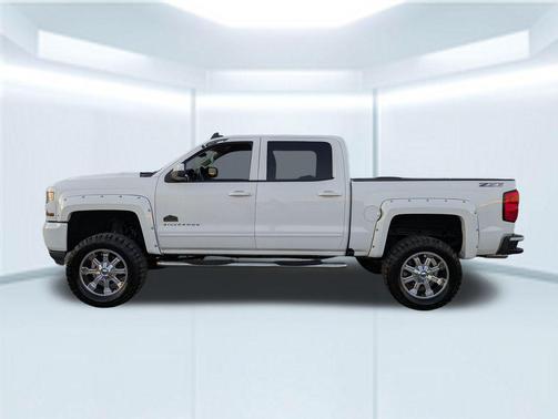 2017 Chevrolet Silverado 1500 2LT