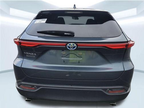 2024 Toyota Venza LE