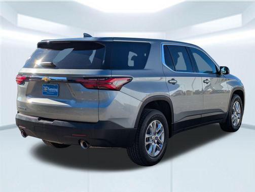 2023 Chevrolet Traverse LS