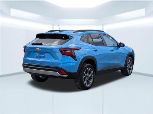 Marina Blue Metallic 2026 Chevrolet Trax LT