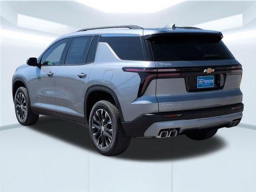 Sterling Gray Metallic 2026 Chevrolet Traverse LT