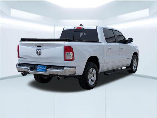 Bright White Clearcoat 2022 RAM 1500 Big Horn/Lone Star