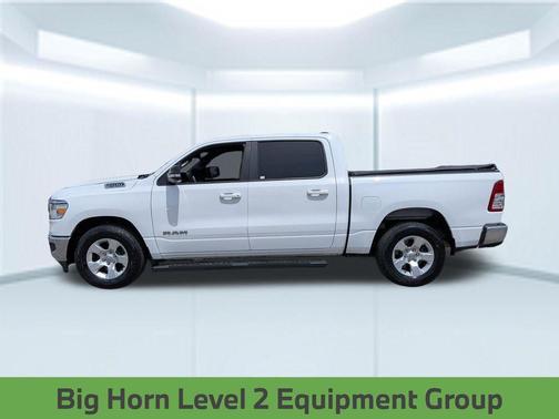 Bright White Clearcoat 2022 RAM 1500 Big Horn/Lone Star