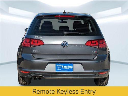 2015 Volkswagen Golf Auto TSI SE