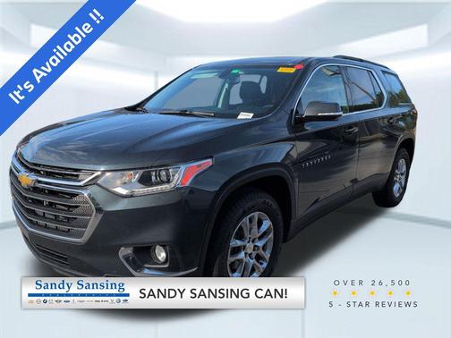 Graphite Metallic 2019 Chevrolet Traverse LT Cloth