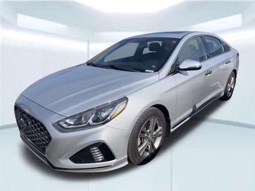 2019 Hyundai SONATA Sport