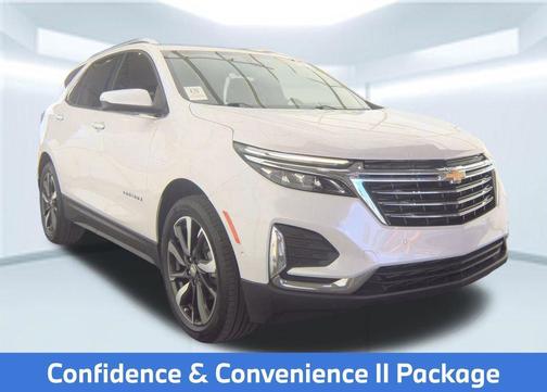 Iridescent Pearl Tricoat 2023 Chevrolet Equinox Premier w/1LZ