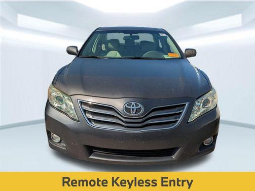 2010 Toyota Camry XLE