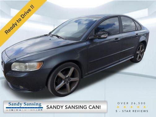 Titanium Gray Metallic 2009 Volvo S40 T5 R-Design