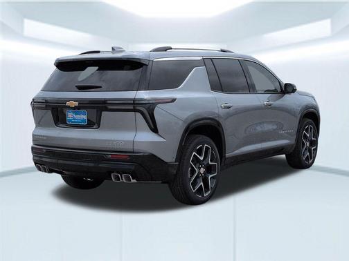 Sterling Gray Metallic 2026 Chevrolet Traverse High Country